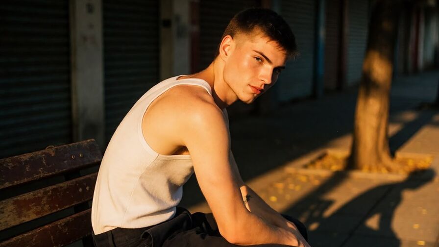 Watch NickVoss live on Thewebcamzone