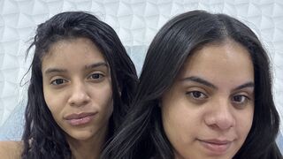 Free Nude MaryeAndJuliana