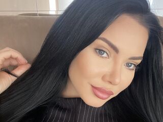 CaitlynEva
