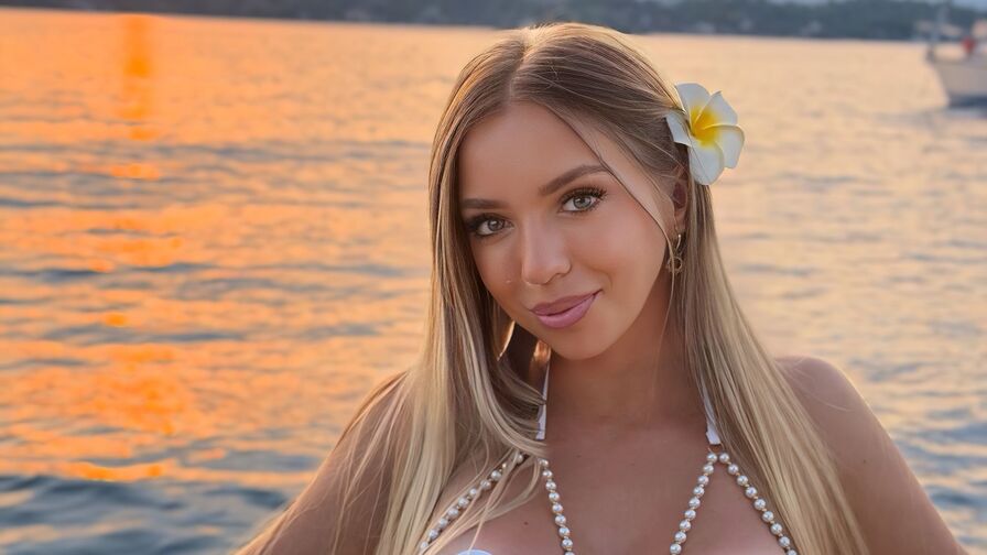 AmanyWild live cam