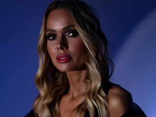 AliceLeslie Porn Show