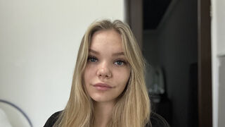 Free Nude ToyaLavinder