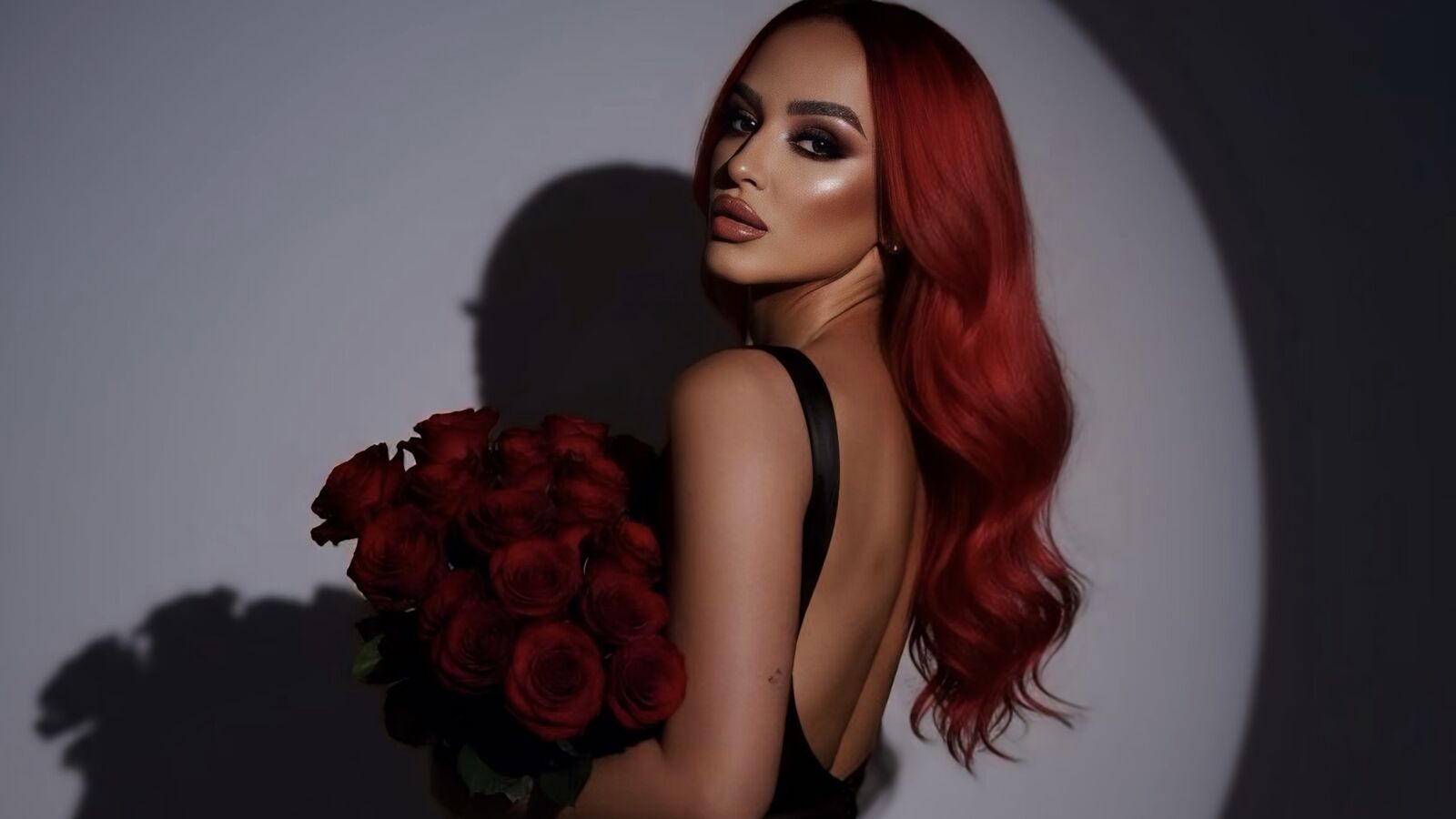 EmmelyneQuincy erotic portrait