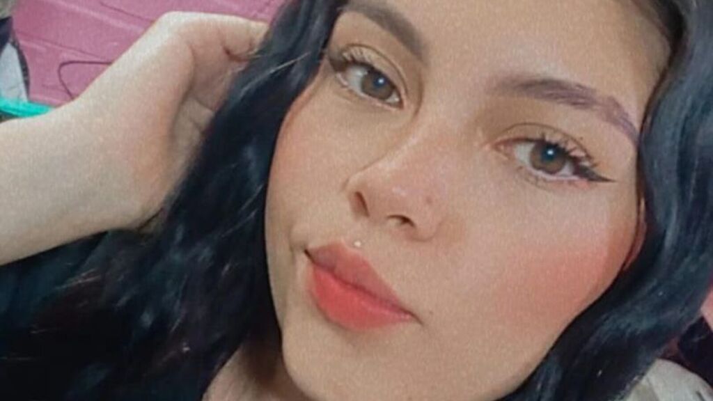 AmbarValdiri online on GirlsOfJasmin