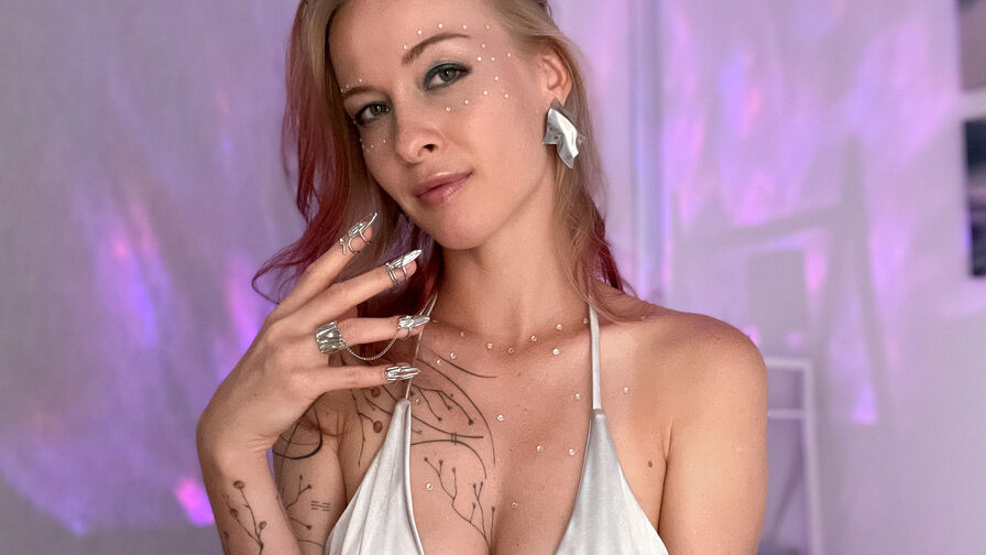 DianaPark's live cam