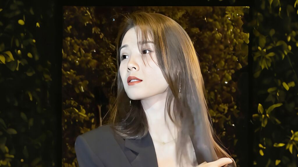 LunaYao's profile from Jasmin at GirlsOfJasmin'