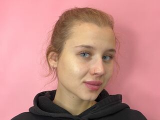 BenitaBembury Porn Show