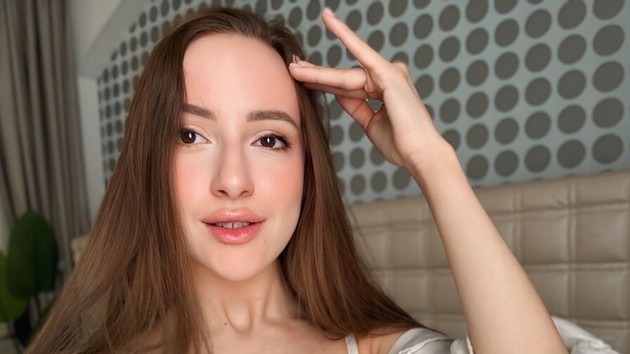 Live Sex Chat with MertieStaheli