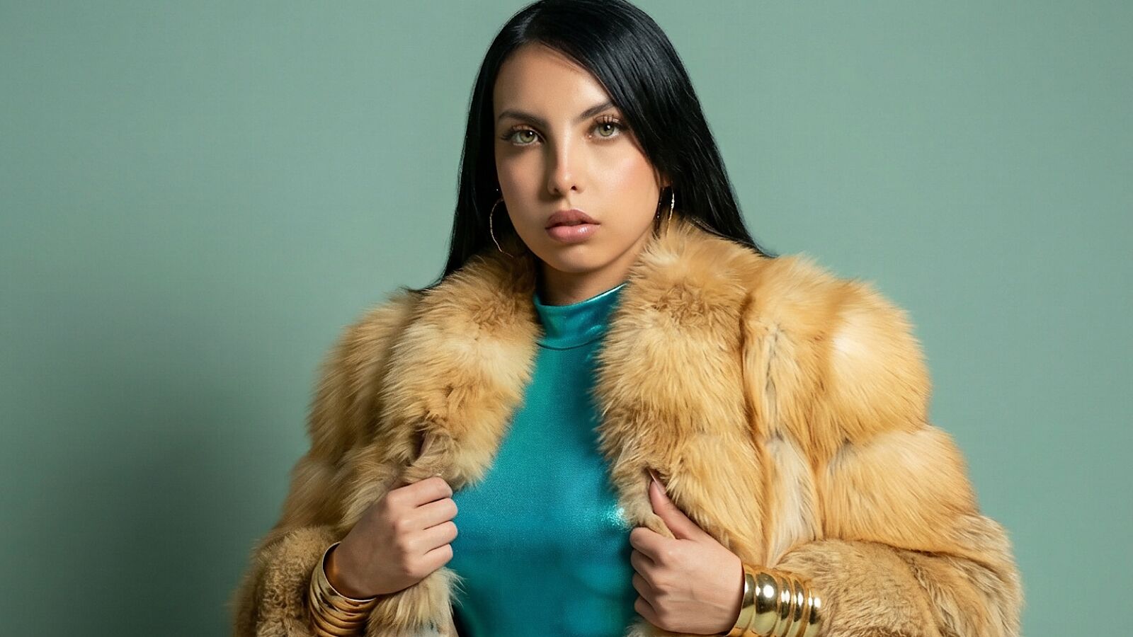 EmilianaEscobar erotic portrait
