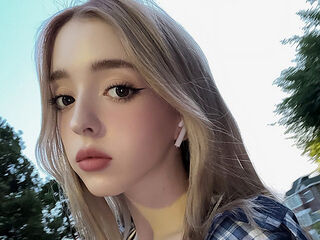 EllianaMiller Porn Show