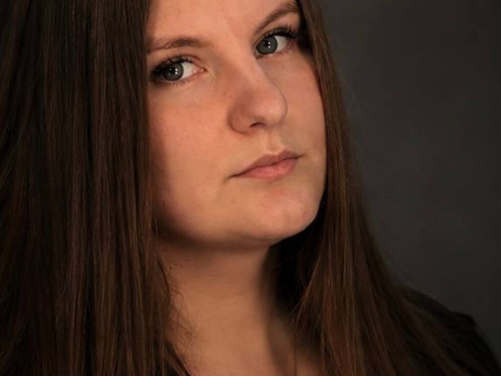 IsoldeRaven LiveJasmin private chat profile image