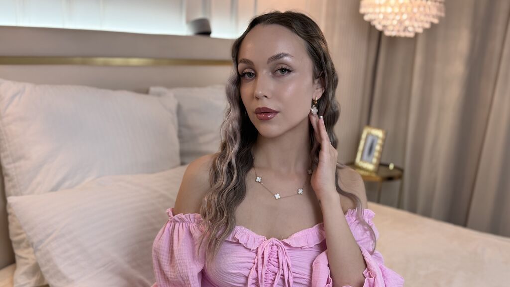AnnaRowe live cam model at LiveJasmin