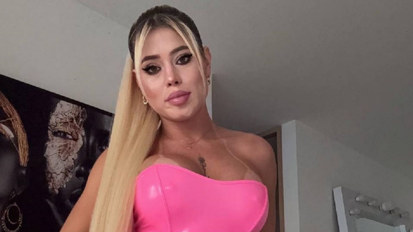 YessicaBorja erotic portrait