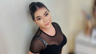 Free Nude LetiziaGrande