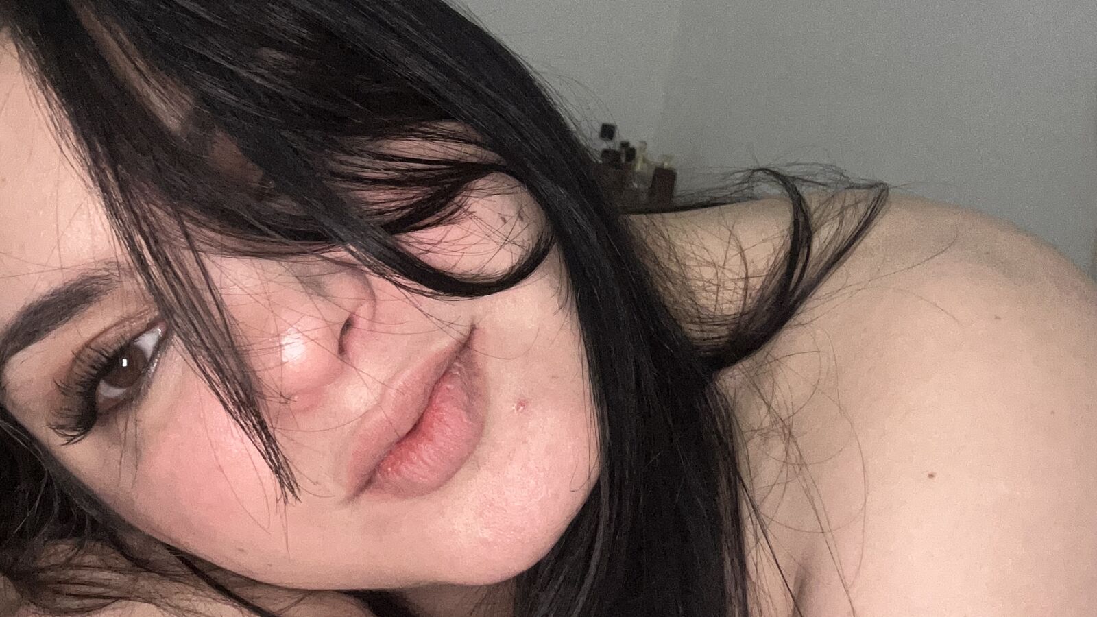 NumidiaHilton glamour portrait