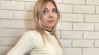 FinnaHall Live Webcam on LiveJasmin