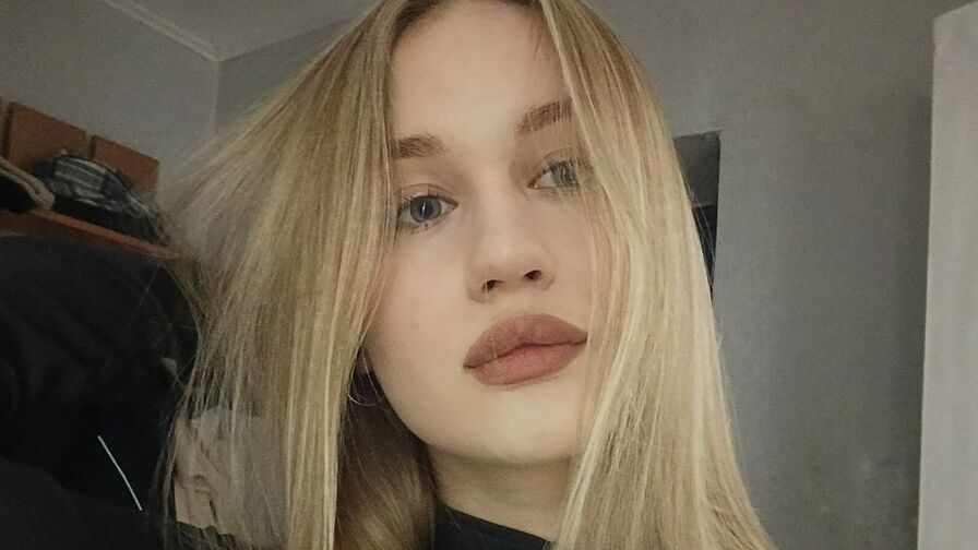 Watch SadieTandon live on Recorded Pussy🐈
