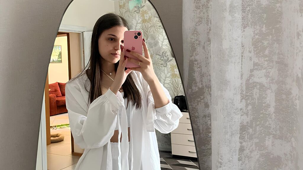 EsterDin's profile from Jasmin at GirlsOfJasmin'