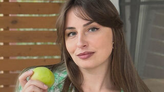 Free Nude VeronicaNyman