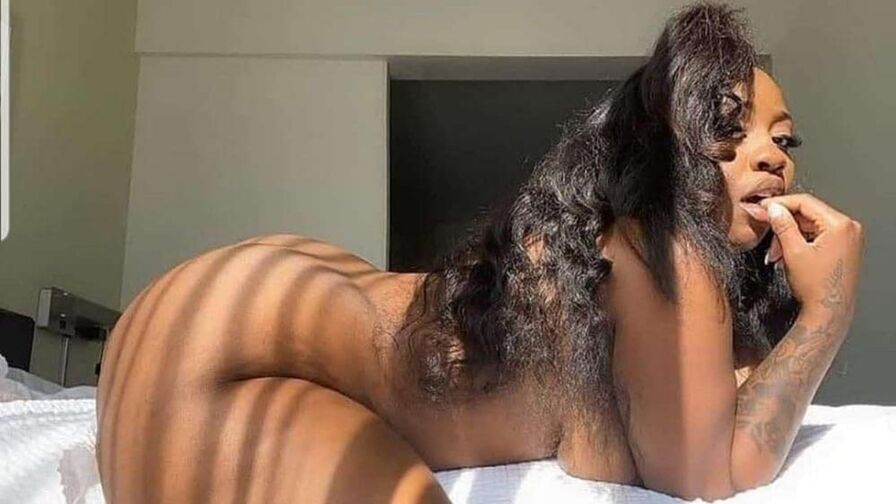Watch BrendaFreeman live on Recorded Pussy🐈