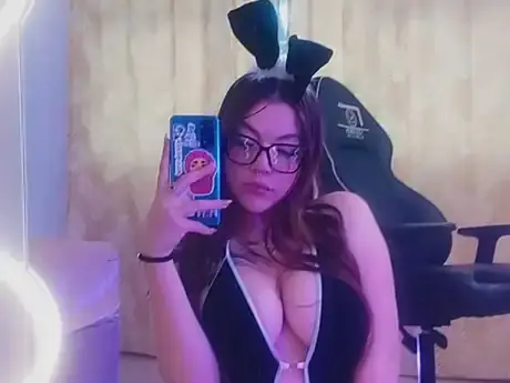 Chat with MeridaDunbroch