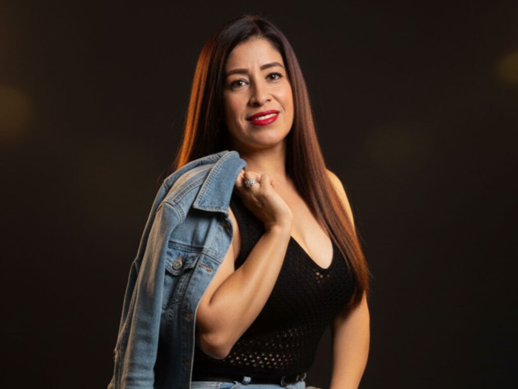 KendraLeeh mature webcam performer photo