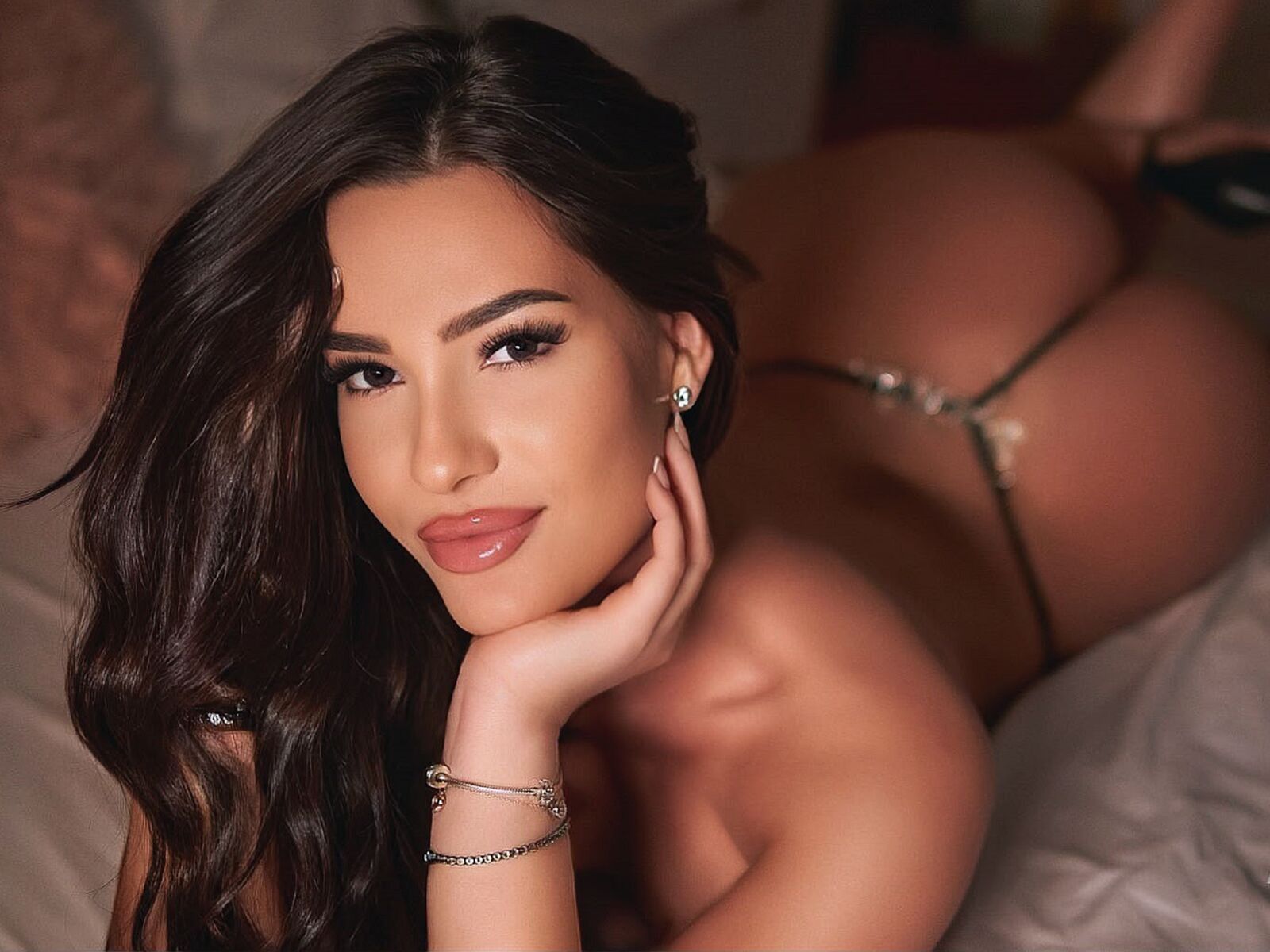 Live cam for AudreyEla
