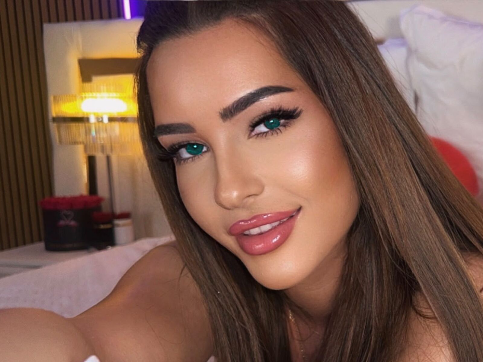 Live cam for AudreyEla