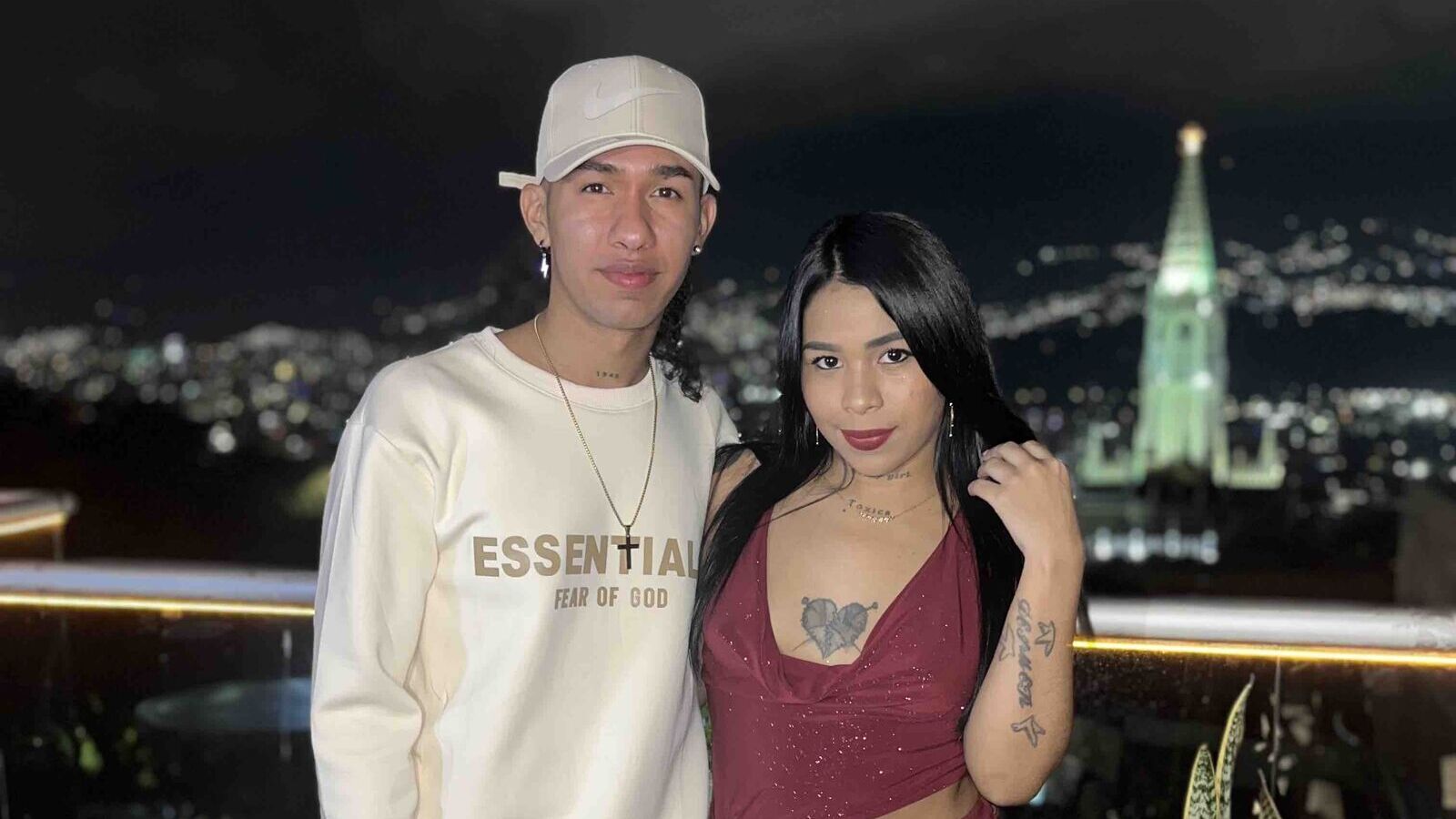 MollyDamiam erotic portrait