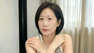 JulietRong similar adult cam profile