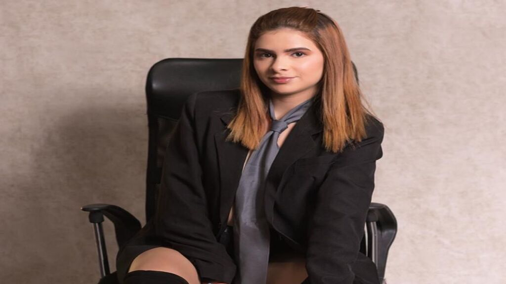 Watch AlicehCruz from LiveJasmin on GirlsOfJasmin