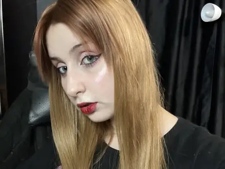 Chat with KailyLooly