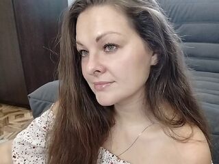 AmilaFran Live movie sex