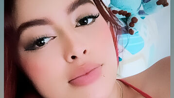 AlaiaAlvarez webcam show