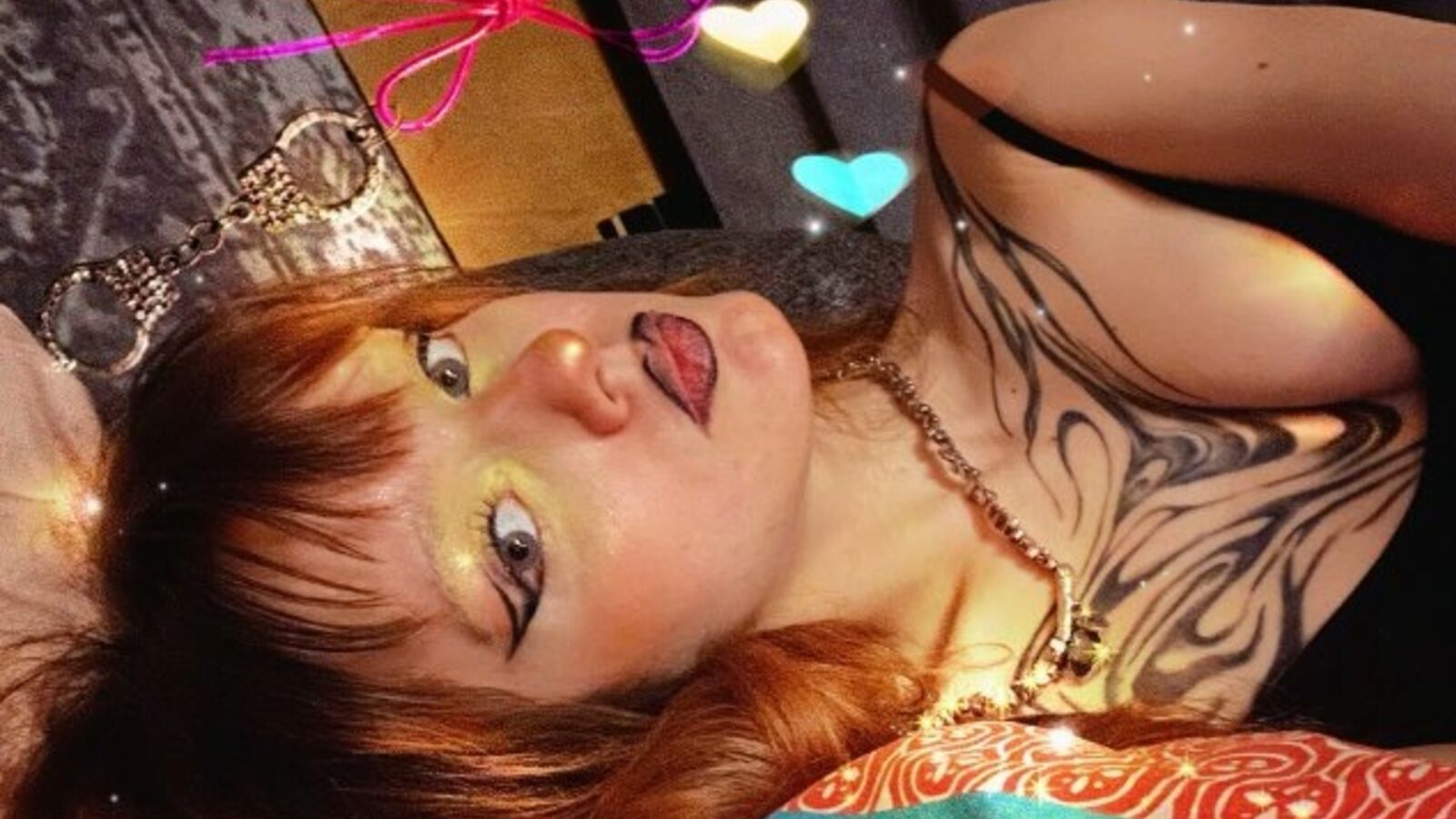 LyndseyLindow erotic portrait