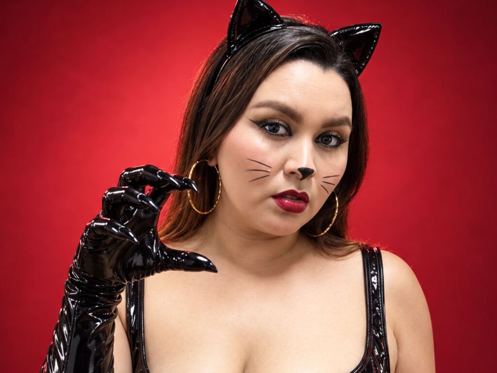 ChloeBelli private fetish cam thumbnail
