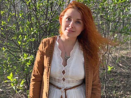 Chat with NicoleStein