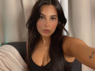 MillieDenver Streamate live cam models