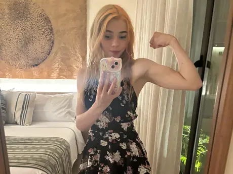 Chat with MielVerane