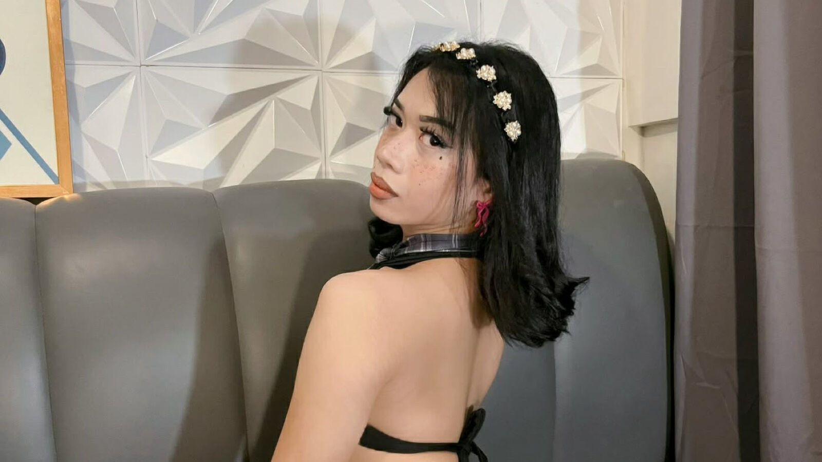 VelmaFlair erotic portrait