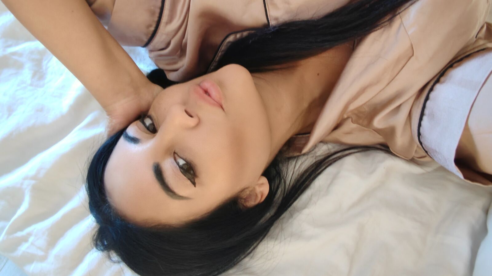 ChaseyChase erotic portrait