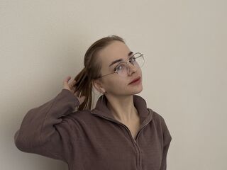 VIVO.webcam SaoirseJackson (21) girl with normal breasts