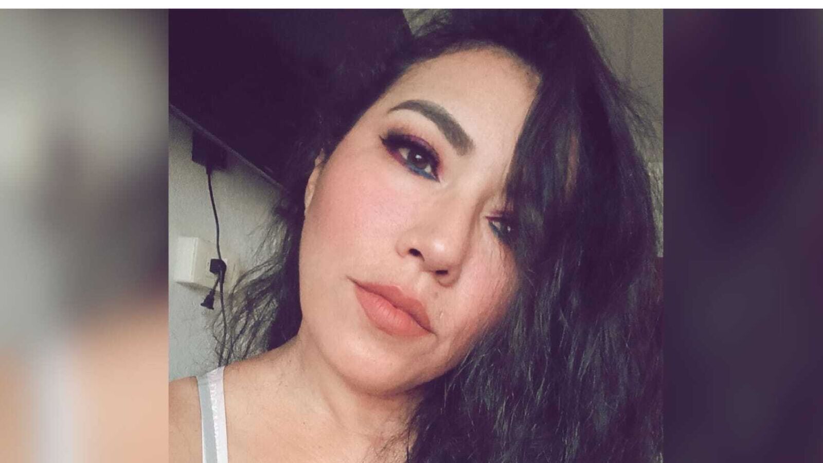 FlakisLove erotic portrait