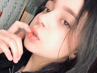 LeotaBienvenu Porn Show