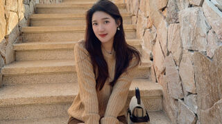 SylviaXue related LiveJasmin free chat profile