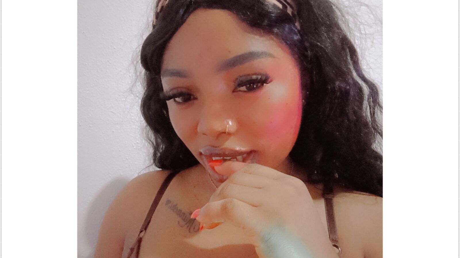 TriciaKookie erotic portrait
