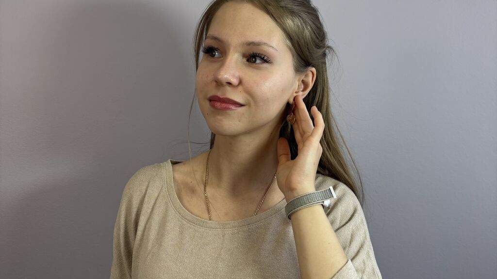 Watch  JessicaFreligh live on LiveJasmin