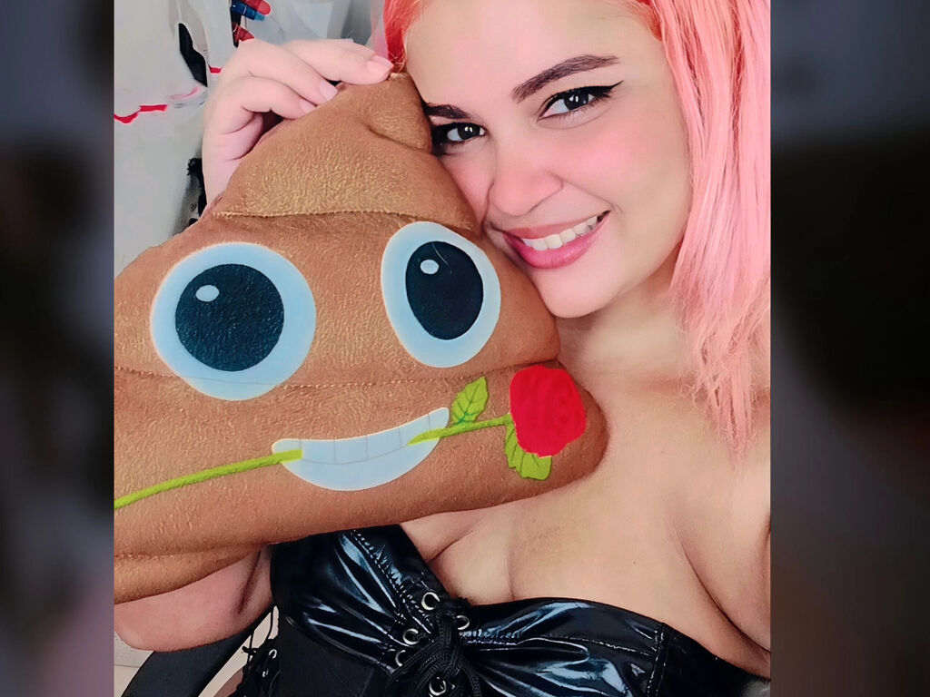 KatherinaRoods live fetish broadcast preview