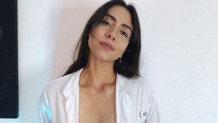 Watch LiaKoss live on DMS List