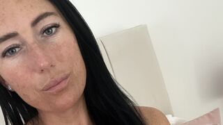 OliviaaRosee, live now on LiveJasmin